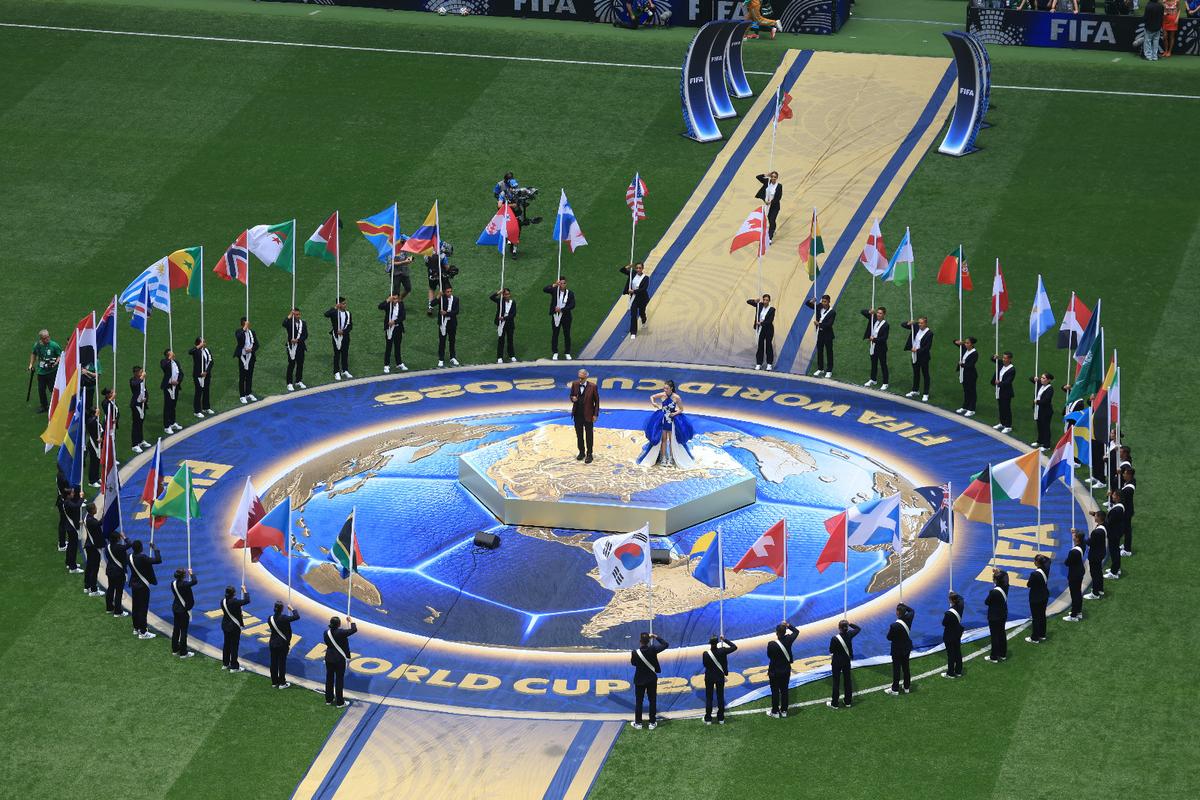 „Bine ați venit în Mexic!” » Shakira, J Balvin și Mariachi la festivitatea de deschidere a Campionatului Mondial