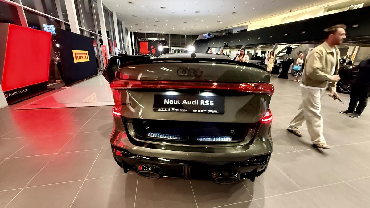 Vor să dea lovitura cu noul Audi RS 5 » Avem primele imagini cu modelul ajuns în secret în România!