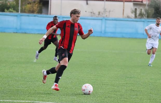 Dezastru pentru fostul erou al lui FCSB » Echipa a retrogradat, el e șomer de 6 luni!