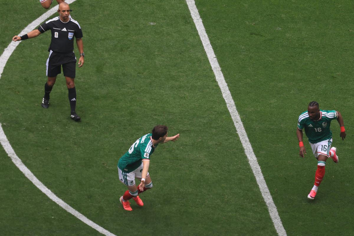 Mexic a învins Africa de Sud în deschiderea Campionatului Mondial
