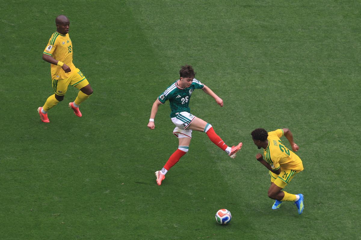 Mexic a învins Africa de Sud în deschiderea Campionatului Mondial