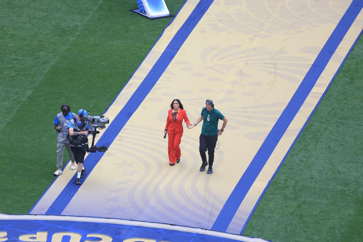 „Ceremonia 360 de grade” aplicată în premieră la Mexic - Africa de Sud » Ideea lui Del Piero schimbă Mondialul