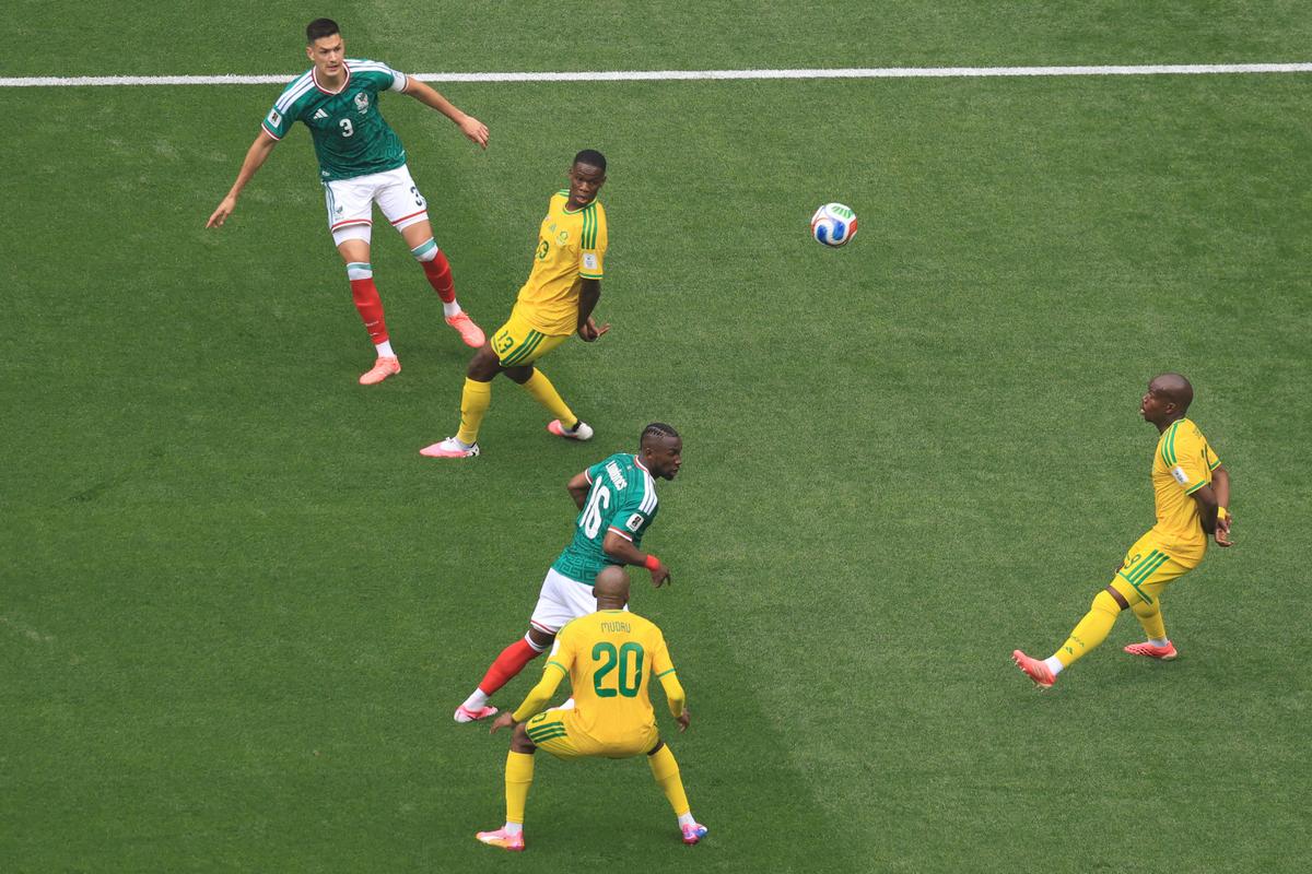 Mexic a învins Africa de Sud în deschiderea Campionatului Mondial