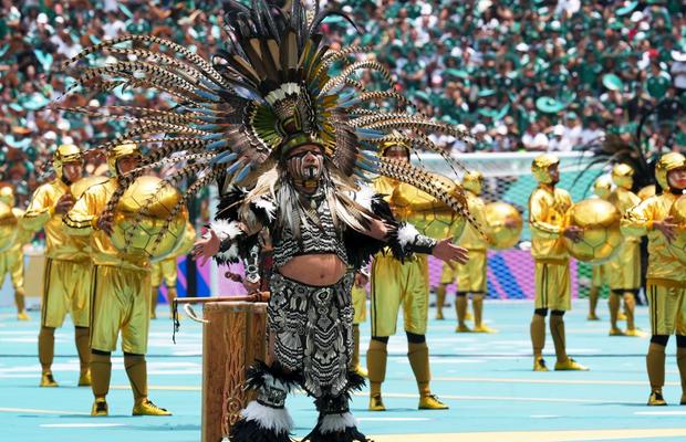 Aztecii, Shakira și Mondialul fără AI