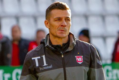 Costel Gâlcă // foto: Facebook @ Vejle Boldklub