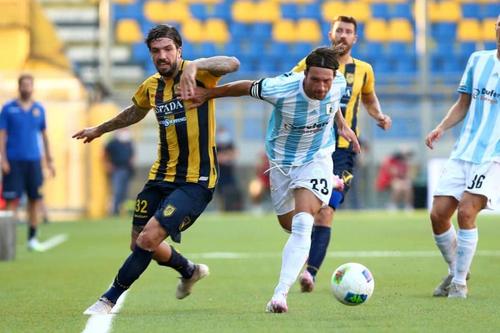 Juve Stabia a remizat cu Entella, scor 1-1 // foto: Facebook @ S.S. Juve Stabia