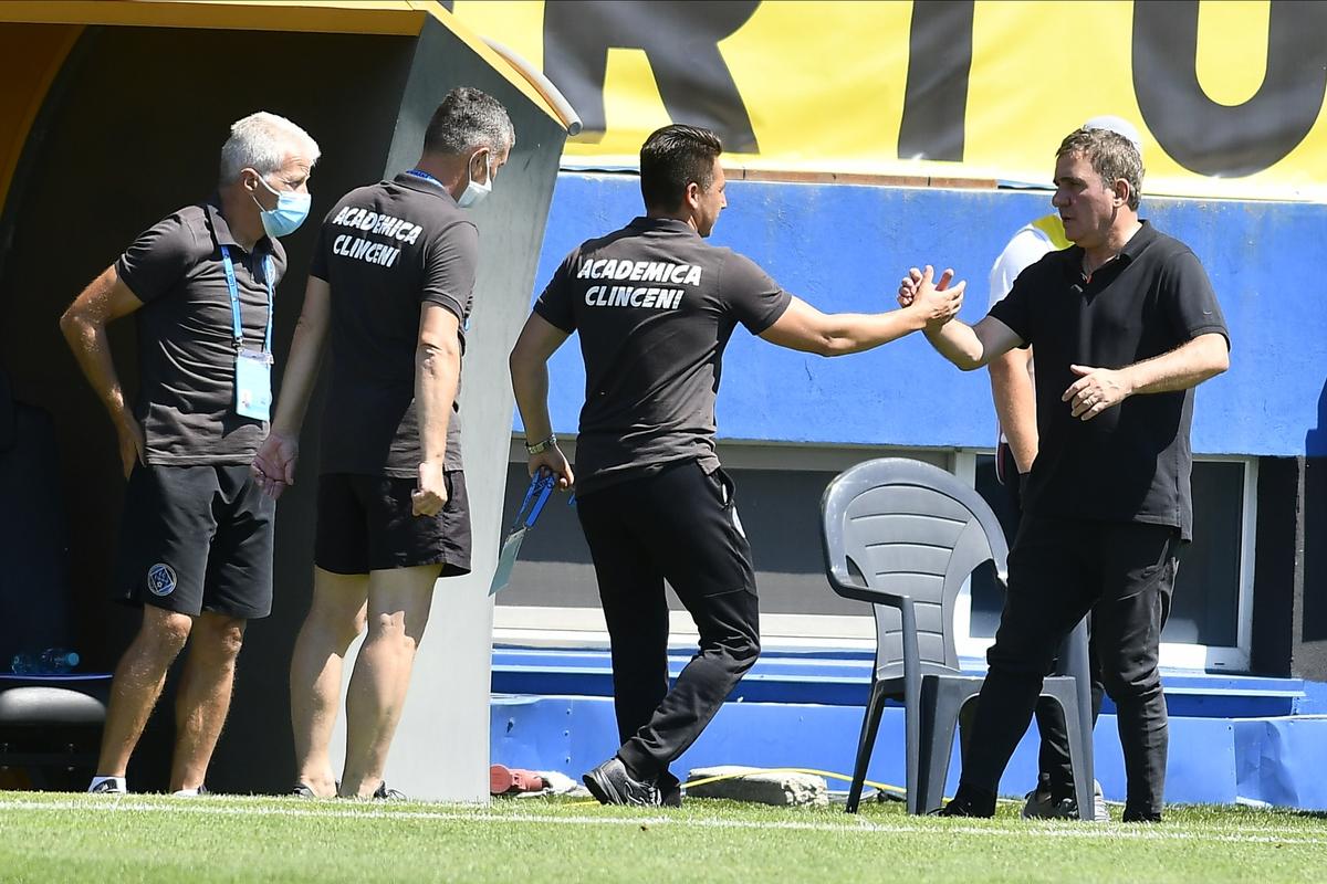 VIITORUL - CLINCENI 5-0. Gică Hagi, pus pe glume: „Președintele era supărat. I-am zis să aducă niște prime acum”