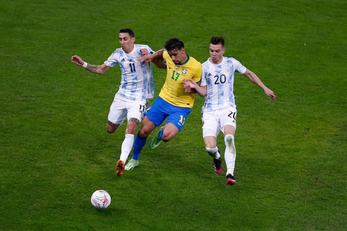 „Am vrut să-l ajutăm pe Messi să câștige trofeul. Acum merg să-mi îmbrățișez fetița” » Povestea emoționantă a lui Emiliano Martinez, eroul Argentinei din semifinale