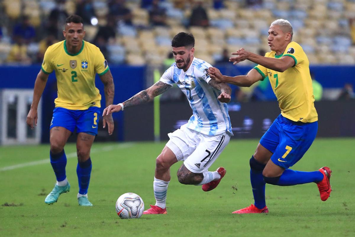 „Am vrut să-l ajutăm pe Messi să câștige trofeul. Acum merg să-mi îmbrățișez fetița” » Povestea emoționantă a lui Emiliano Martinez, eroul Argentinei din semifinale