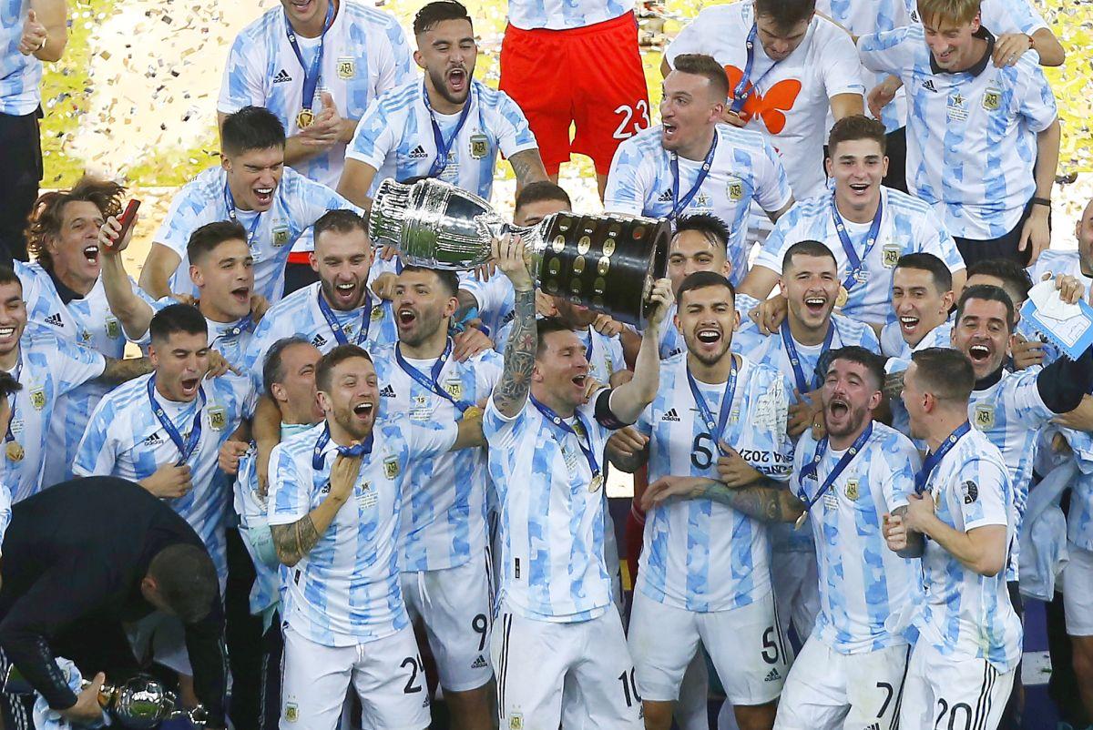 „Am vrut să-l ajutăm pe Messi să câștige trofeul. Acum merg să-mi îmbrățișez fetița” » Povestea emoționantă a lui Emiliano Martinez, eroul Argentinei din semifinale