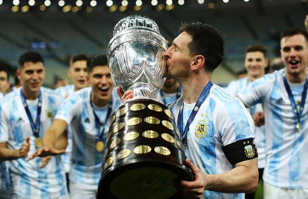 Messi, emoționat după ce a câștigat Copa America: „Dumnezeu a păstrat acest moment pentru mine!” » Ce probleme a avut în finală