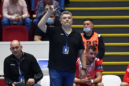 Xavi Pascual pe banca lui Dinamo