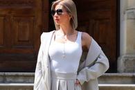 Fosta amantă a lui Marica s-a pozat doar în lenjerie intimă transparentă la hotel: „Surpriză pentru Ciprian?”