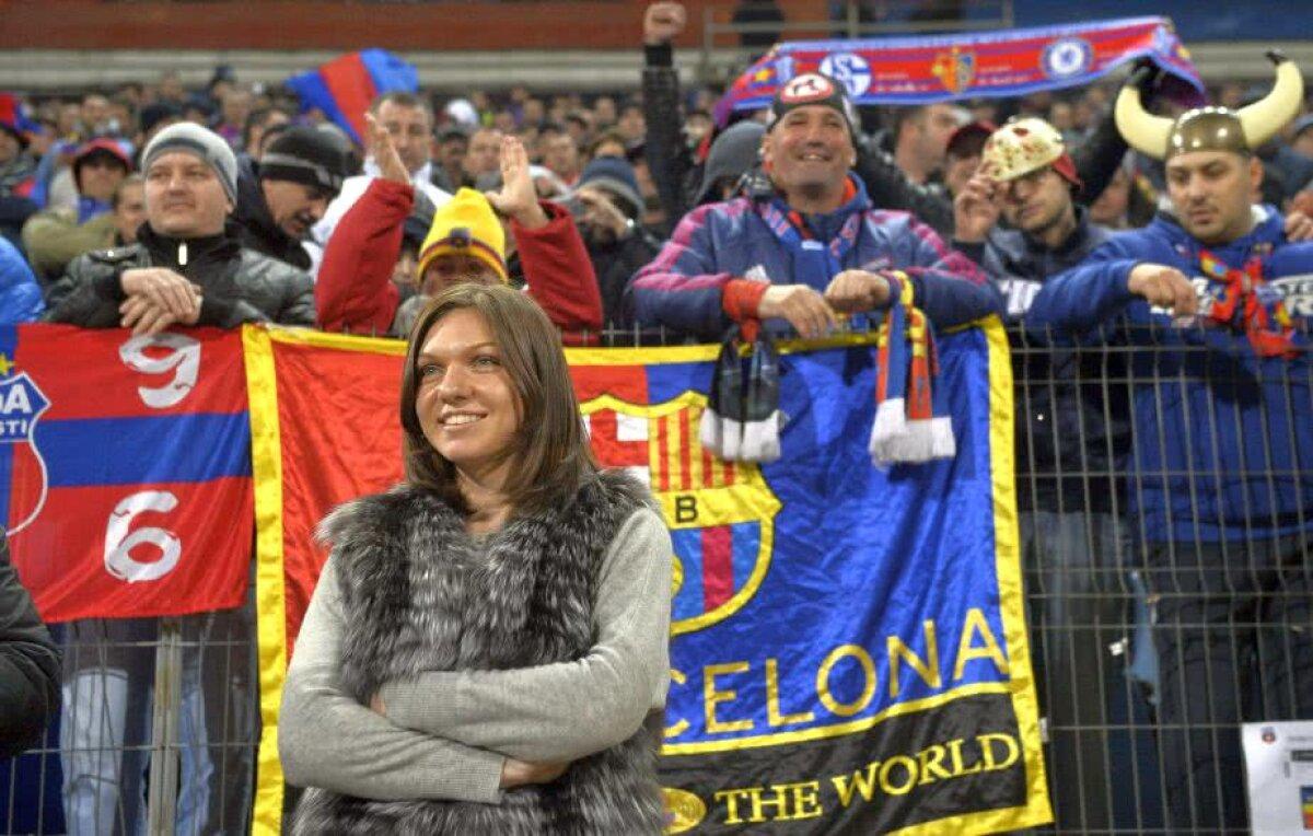 Imagini senzaționale de la ultimul FCSB - Dinamo jucat în Ghencea » Scenografii de senzație și ipostaze unice cu Halep, Mihai Stoica și arbitrul Alexandru Tudor