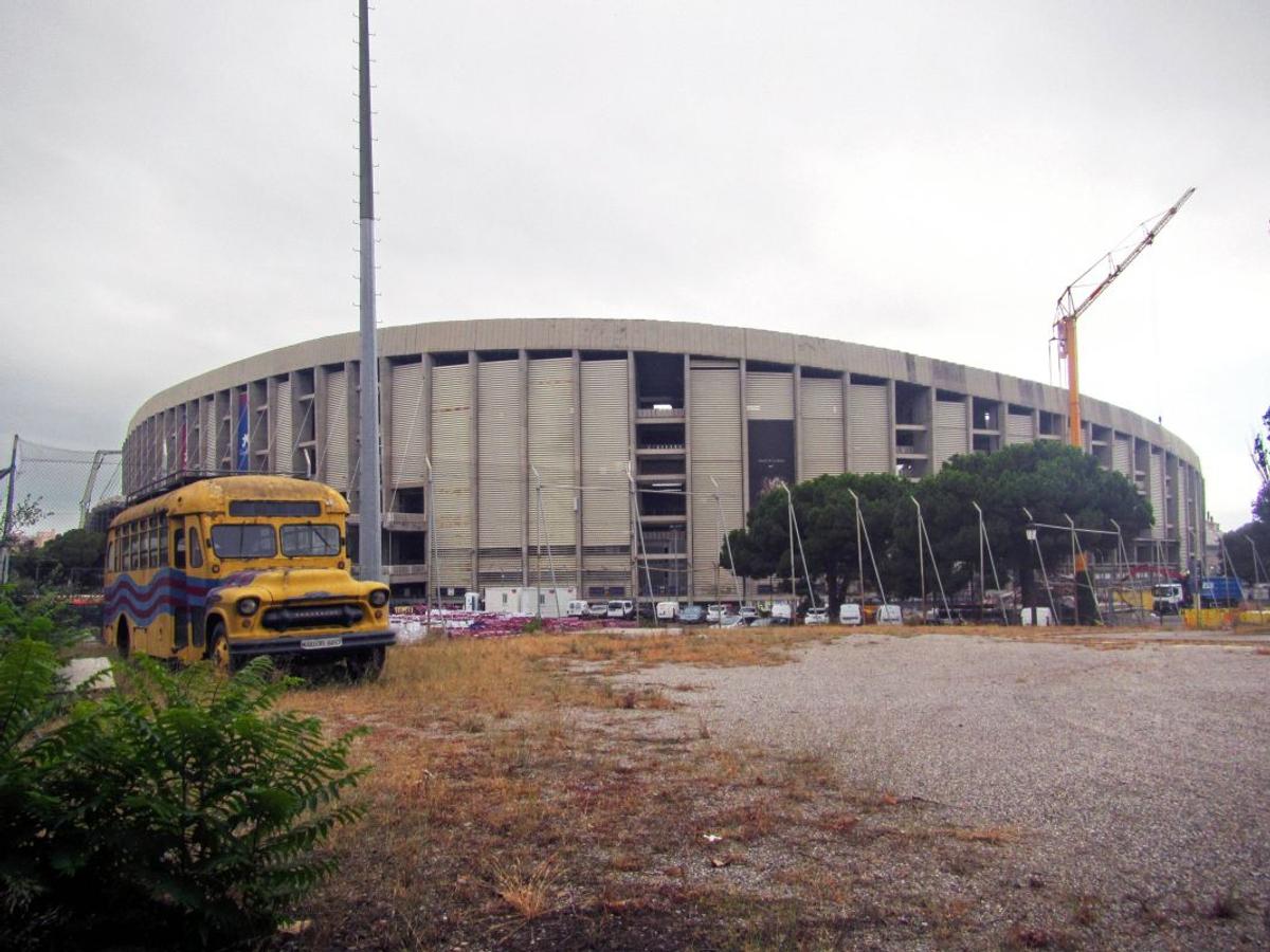 Demolarea Stadionului Camp Nou
