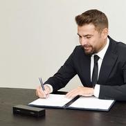 Adrian Mutu, prezentat la Neftchi // sursă foto: Instagram @ pfcneftchi