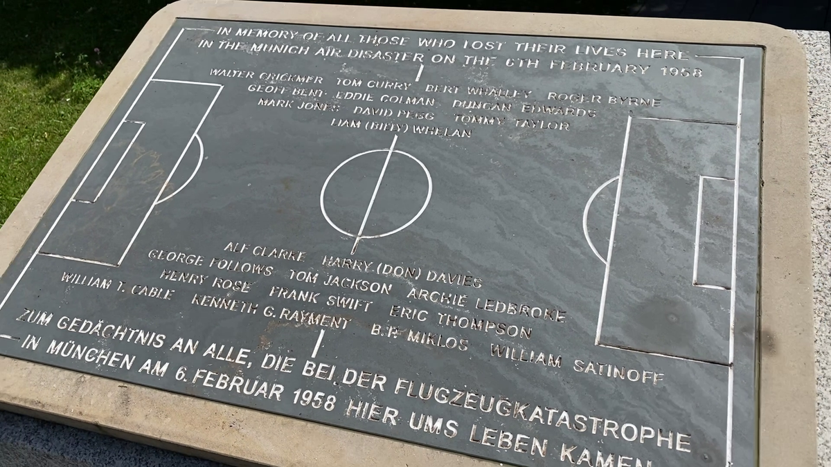 Când ceasul s-a oprit la ora 3:04, la München! » Reporterii GSP au vizitat monumentul ridicat în urma uneia dintre cele mai mari tragedii din fotbalul internațional