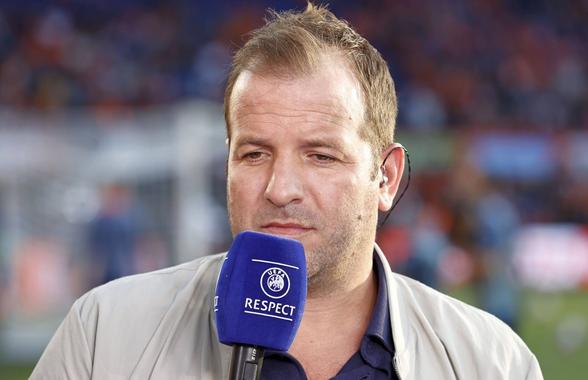„Așa ceva nu se mai face de 20 ani! Ce, ești la bar?!” » Comentariul lui Van der Vaart despre Olanda - Japonia a stârnit o furtună în Europa