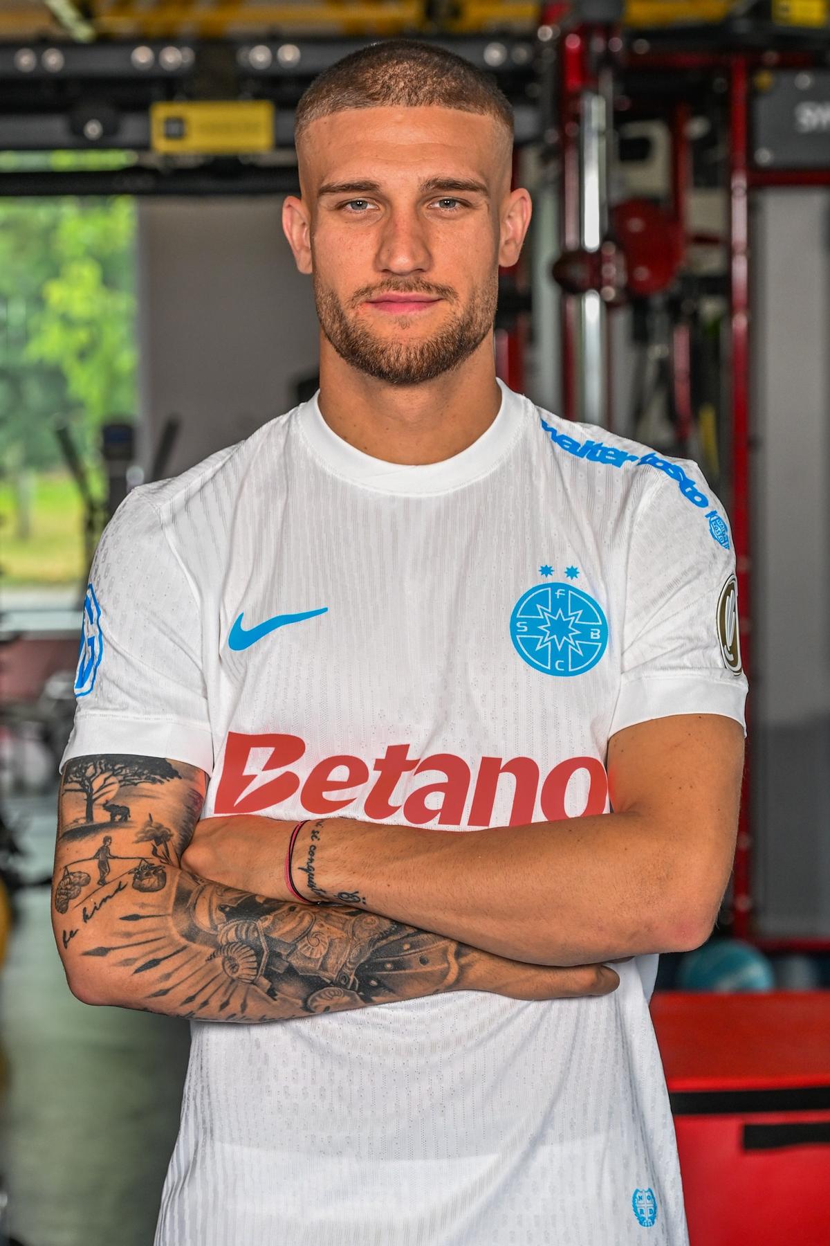 Cum arată noile echipamente ale campioanei FCSB