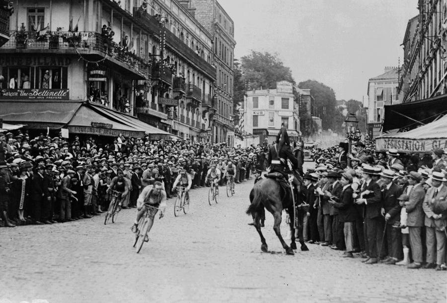 Povestea de „Dosarele X” a lui Ottavio Bottecchia, primul italian câștigător de Turul Franței » Cine l-a lăsat cu craniul crăpat, pe marginea drumului? Ipotezele șocante ale anchetatorilor