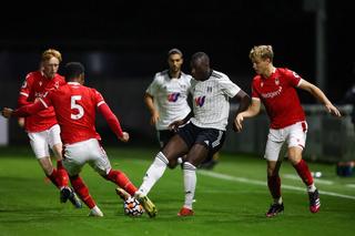 Jean-Pierre Tiehi, atacant format de Fulham, vine în fotbalul românesc