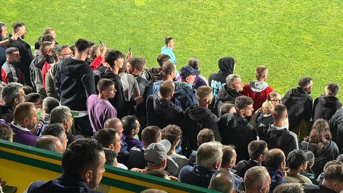 Atmosferă de zile mari la Mioveni, la FC Argeș - Rapid: scenografie 3D la revenirea în prima ligă » Au apărut și probleme!