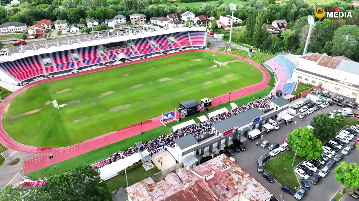 Dezastru pe stadionul din România reabilitat cu 20 de milioane de euro! Incredibil cum arată gazonul