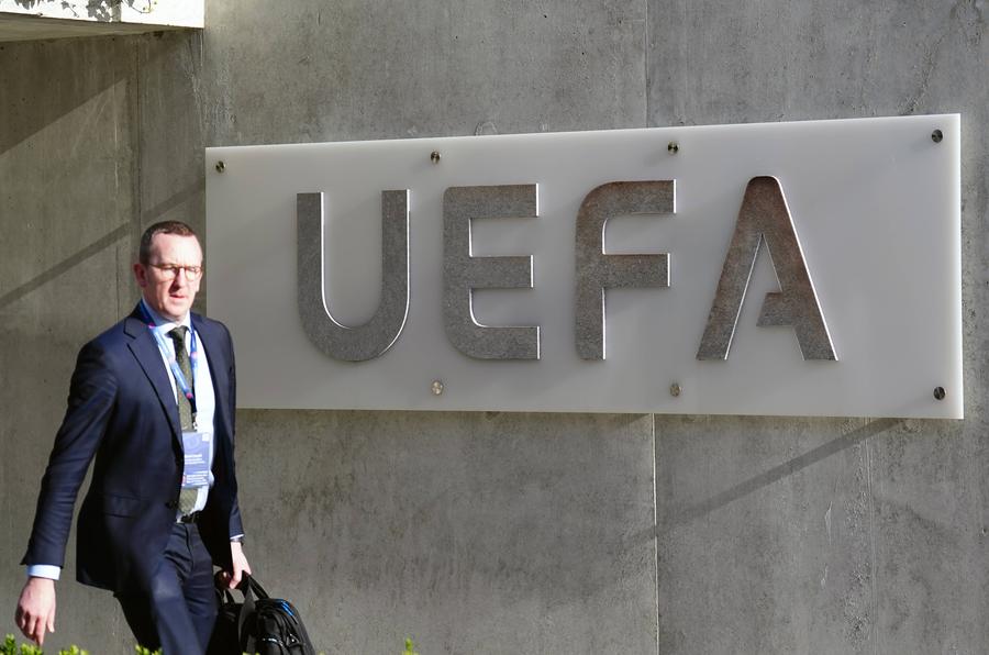 Nimeni nu vrea să preia conducerea Federației de fotbal! Adunarea a fost amânată din nou, iar UEFA se pregătește să intervină de urgență