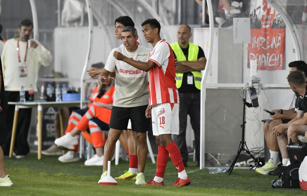 Dinamo a încasat 3 goluri de la Farul! Alibec nu i-a iertat pe „câini”