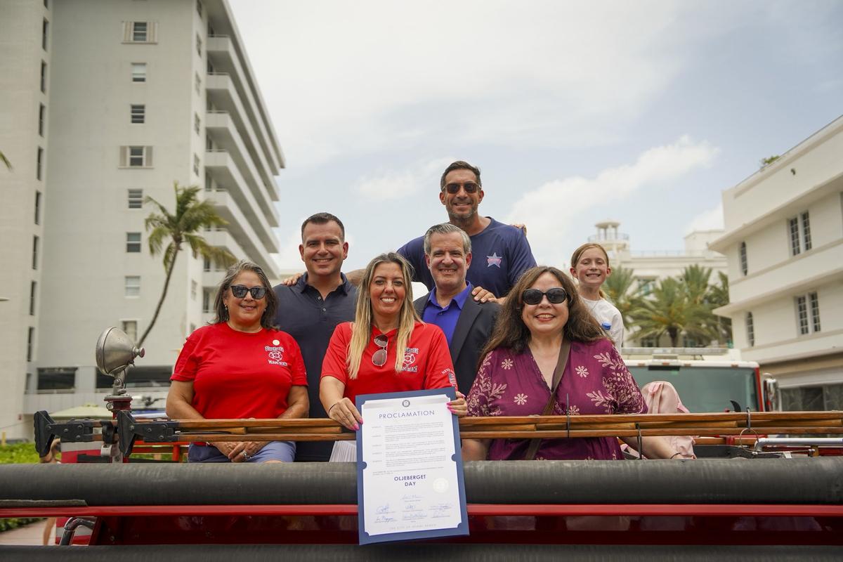 Fanii norvegieni au cucerit Miami înaintea confruntării istorice cu Anglia