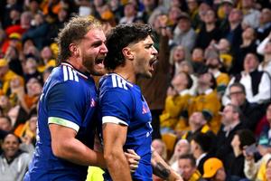 Australia s-a prăbușit din nou, într-un „thriller” contra Franței » Noua Zeelandă, Irlanda și Anglia își continuă cursa în Nations Championship