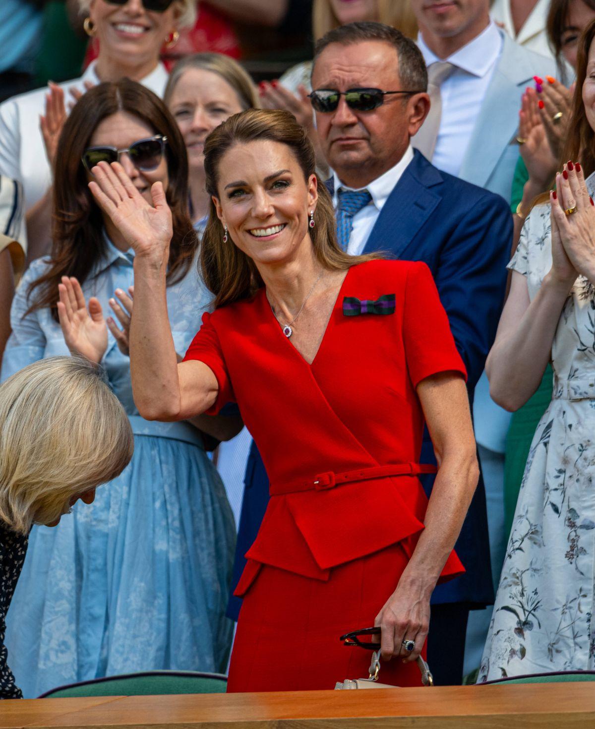 Simona Halep și Dorin Mateiu, în loja regală la Wimbledon! Imagini de la finala de sâmbătă