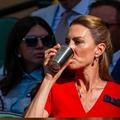 Simona Halep și omul de afaceri Dorin Mateiu, prima apariție publică împreună » Fotografiați în loja regală de la Wimbledon, lângă Prințesa Kate și Sharapova / FOTO: Imago