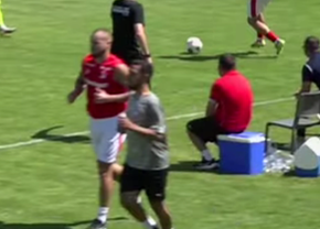 Ce făcea George Pușcaș în timpul amicalului lui Dinamo cu Ștefăneștii de Jos: „Nu mai durează mult”