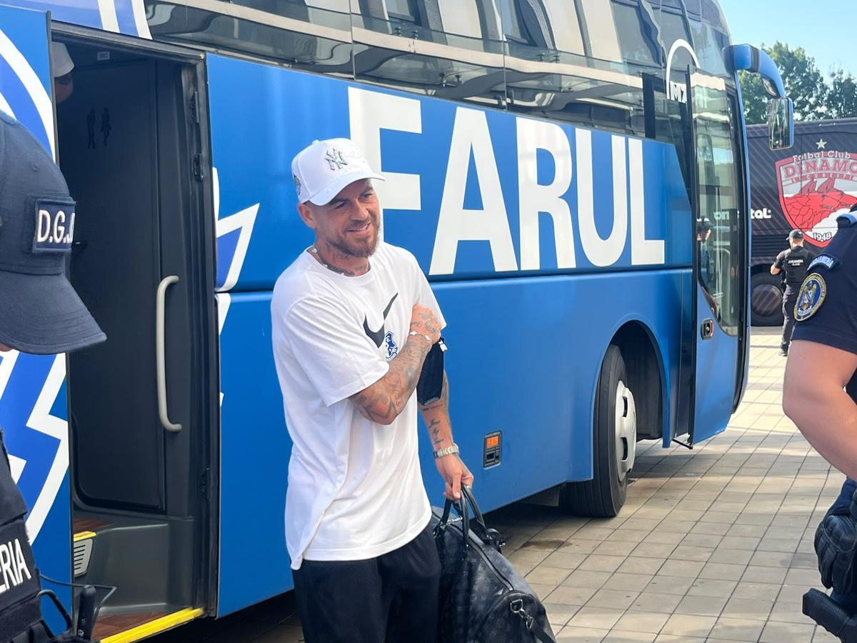 Dinamo - Farul, imagini înaintea amicalului de pe „Arcul de Triumf”