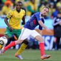 Aaron Mokoena, în duel cu Ribery/ foto Imago Images