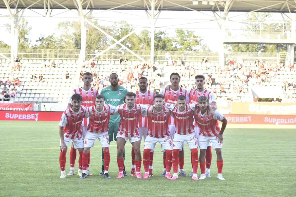 Dinamo - Farul, amical pe „Arcul de Triumf”