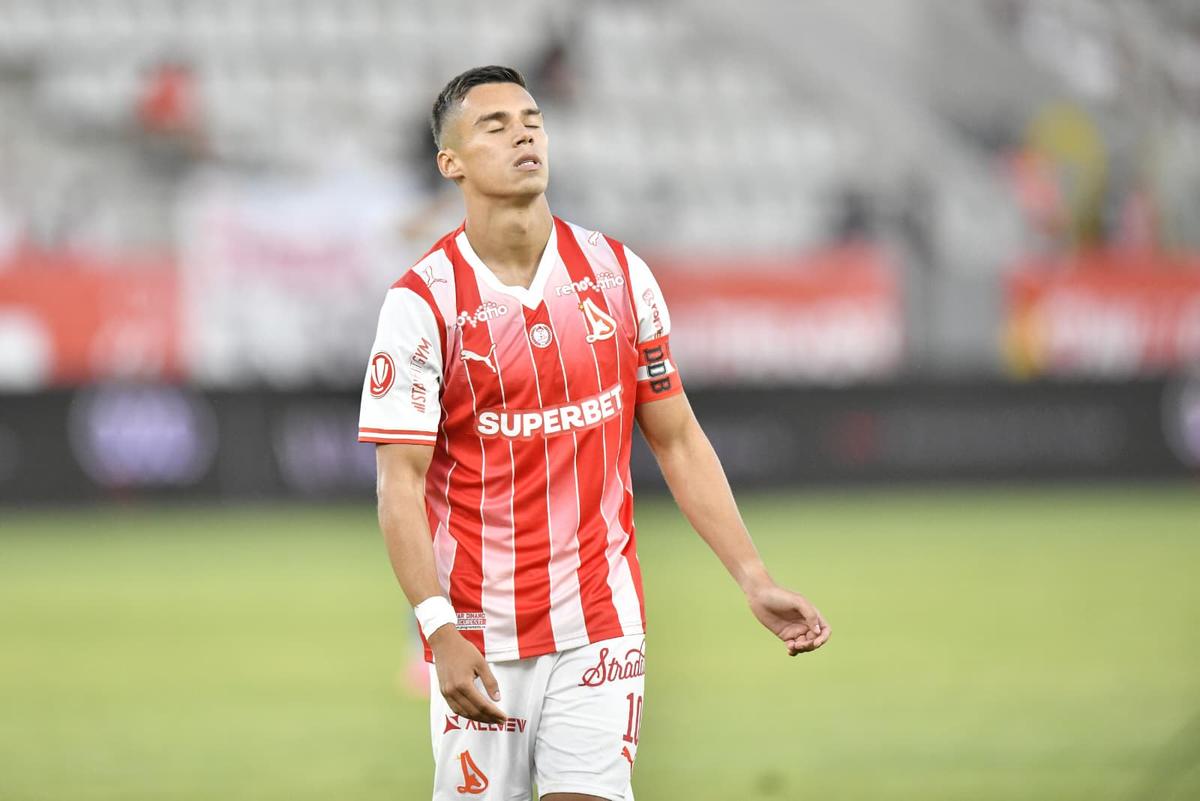 Dinamo - Farul, amical pe „Arcul de Triumf”