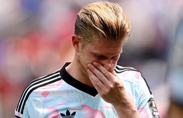 Cu ochii în lacrimi, De Bruyne „le-a tăiat-o” jurnaliștilor: „Oh, băieți...”