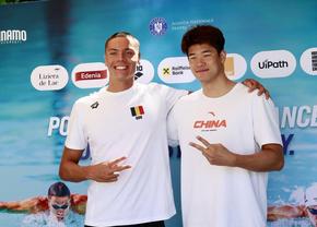 Cuvântul folosit de chinezi, după ce l-au văzut pe David Popovici umăr la umăr cu Pan Zhanle la București