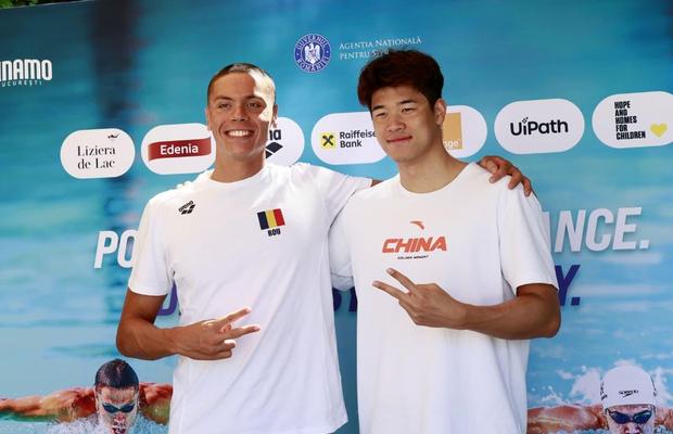 Cuvântul folosit de chinezi, după ce l-au văzut pe David Popovici umăr la umăr cu Pan Zhanle la București