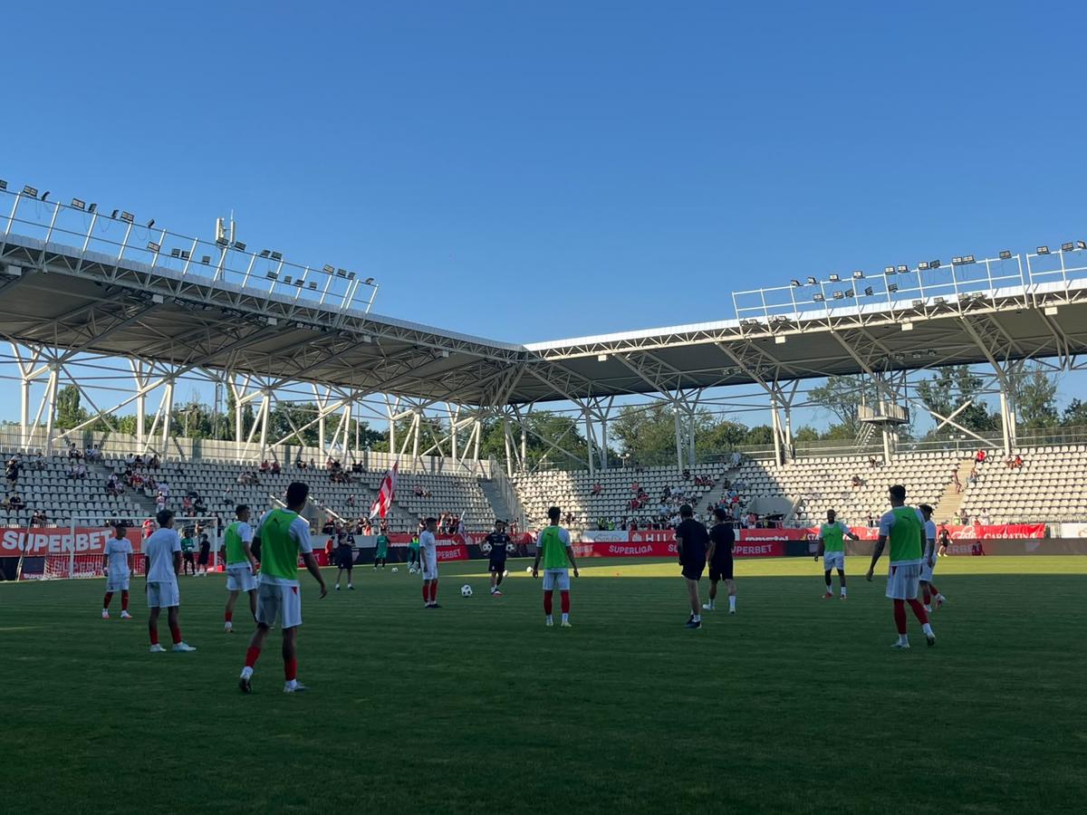 Dinamo - Farul, imagini înaintea amicalului de pe „Arcul de Triumf”