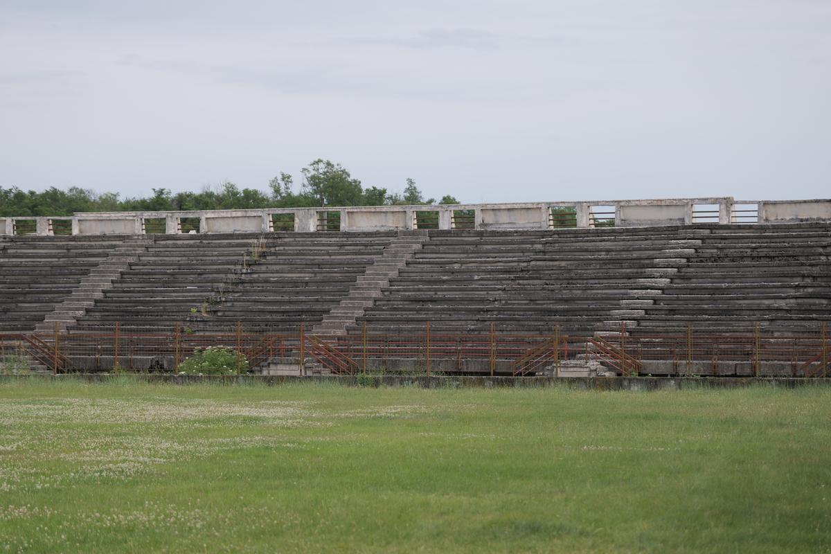 Cum arată stadionul din Scornicești // foto: Andrei Furnigă (GSP)