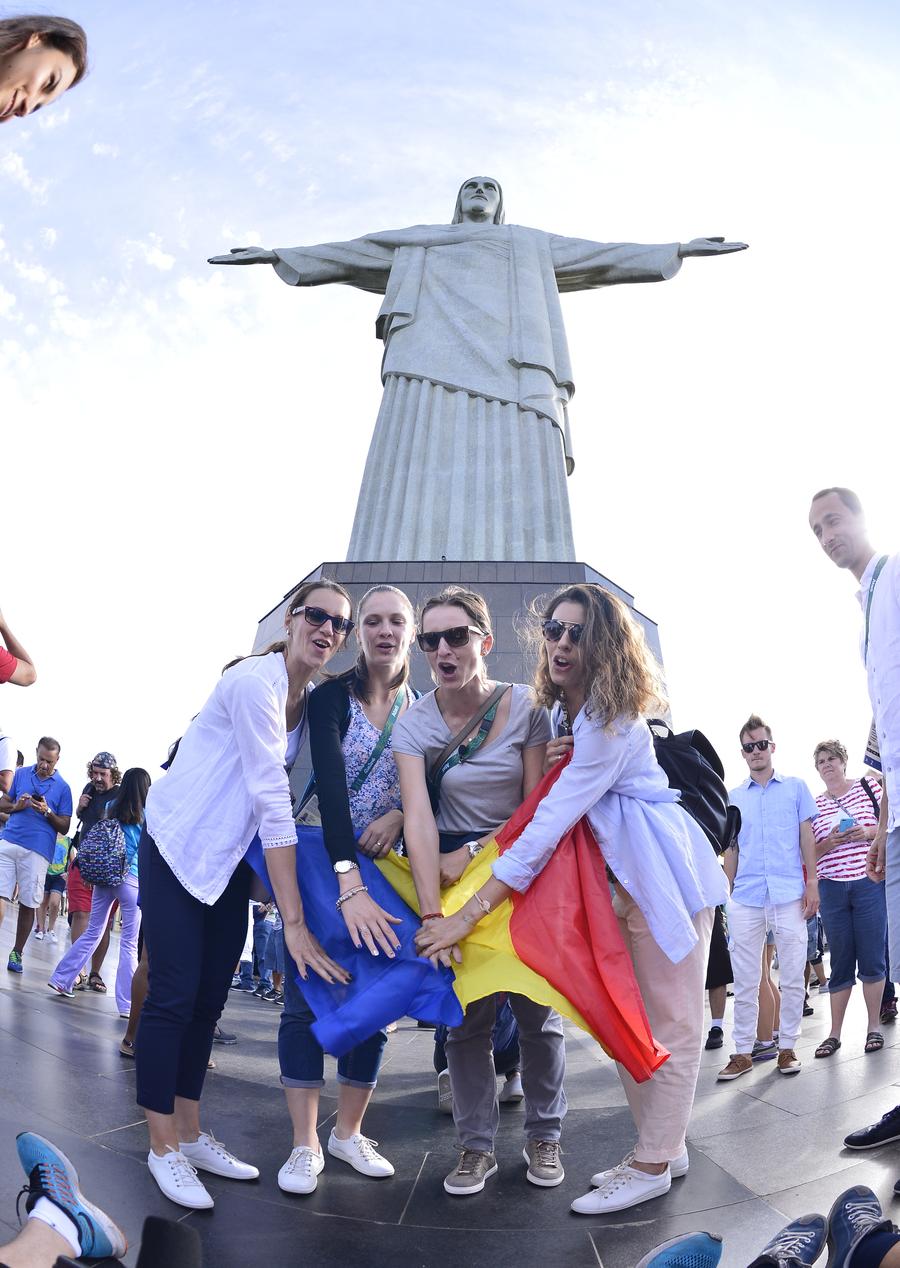 4 ani de la singurul aur al României la Rio 2016 » Dan Podeanu, antrenorul ehipei feminine de spadă: ”Pentru fete a fost ceva fantastic!”