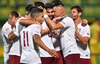 Vedeta de pe maidan » Fotbalistul crescut în cartier a ajuns titular în derby-ul Rapid - FCSB