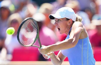 Simona Halep, victorie muncită cu Jil Teichmann la Toronto! Urmează un meci-șoc în sferturi