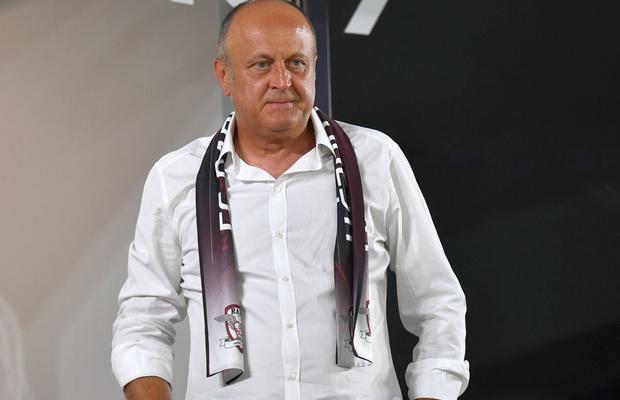 Dan Șucu reacționează, după ce Gigi Becali l-a luat peste picior: „Trebuie să mai mănânce multă pâine ca să ia el de la mine. Poate îi cumpăr tot Rapidul cu 3 milioane!”