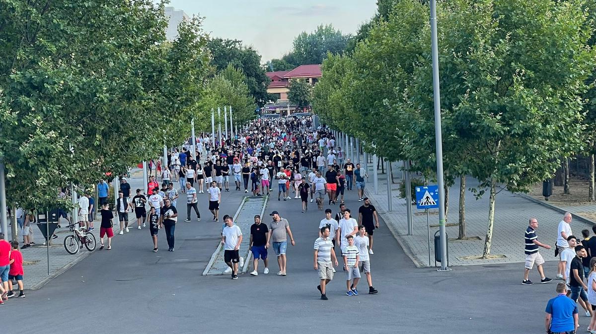 FCSB anunță încă două transferuri după calificarea în play-off-ul ECL: „El vine din afara țării”