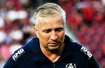 Dan Petrescu, cu moralul la pământ în ciuda calificării în play-off: „E o victorie tragică pentru CFR”