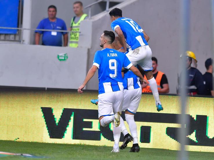 Universitatea Craiova - Zorya // foto: Facebook @ Universitatea Craiova